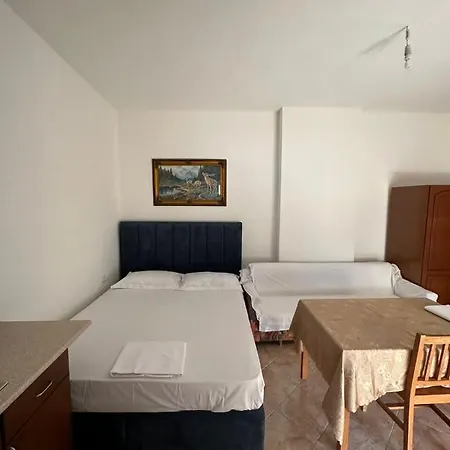 Nana Apartment